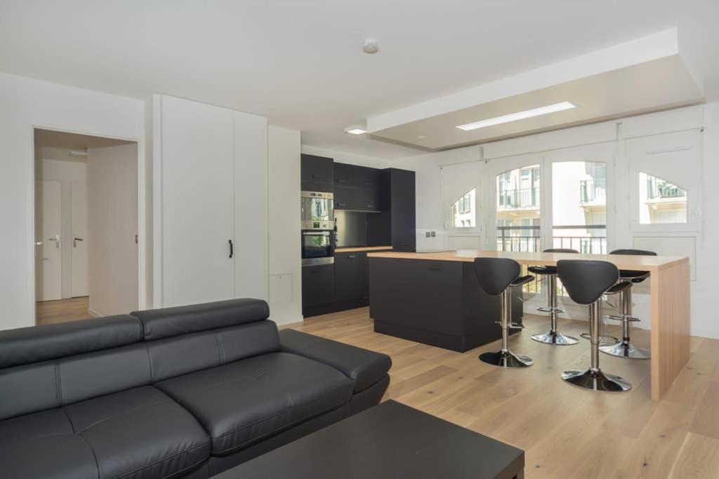 Lovely Apartment Close To A Big Shopping Mall Serris Exterior photo